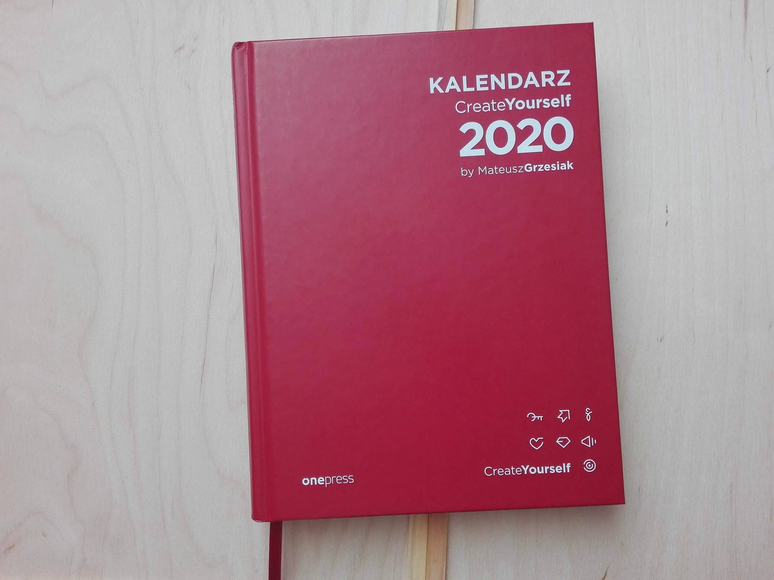 IMG 20191214 114627 scaled - Kalendarz coachingowy CreateYourself 2020 by Mateusz Grzesiak