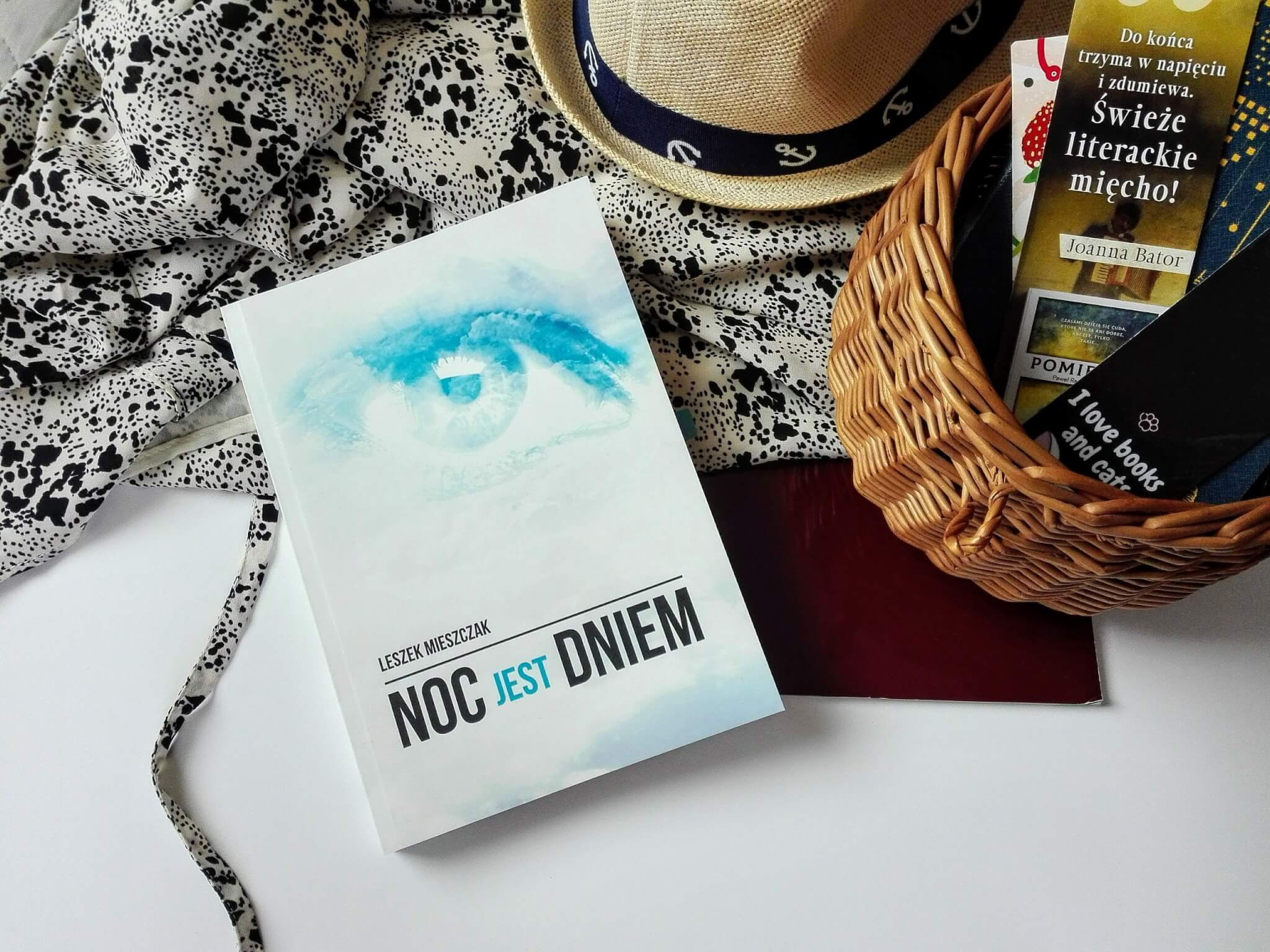 noc jest dniem leszek mieszczak recenzja